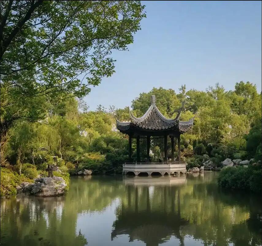 锡林浩特雨真运输有限公司